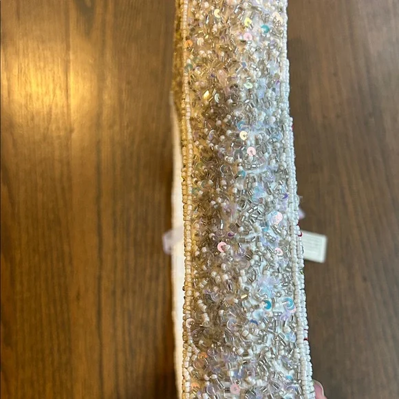 Festive Santa Beaded Bag—Silver Green and Red Beaded Shoulder Bag Viral TikTok - Picture 7 of 8